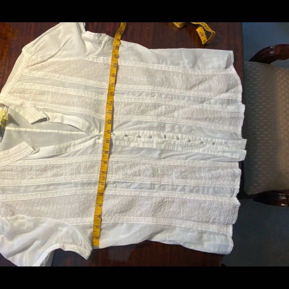 Cool summer blouse that can be dressed up or down